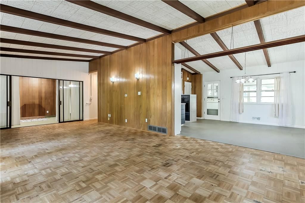 2913 S Santa Fe Road — photo 10