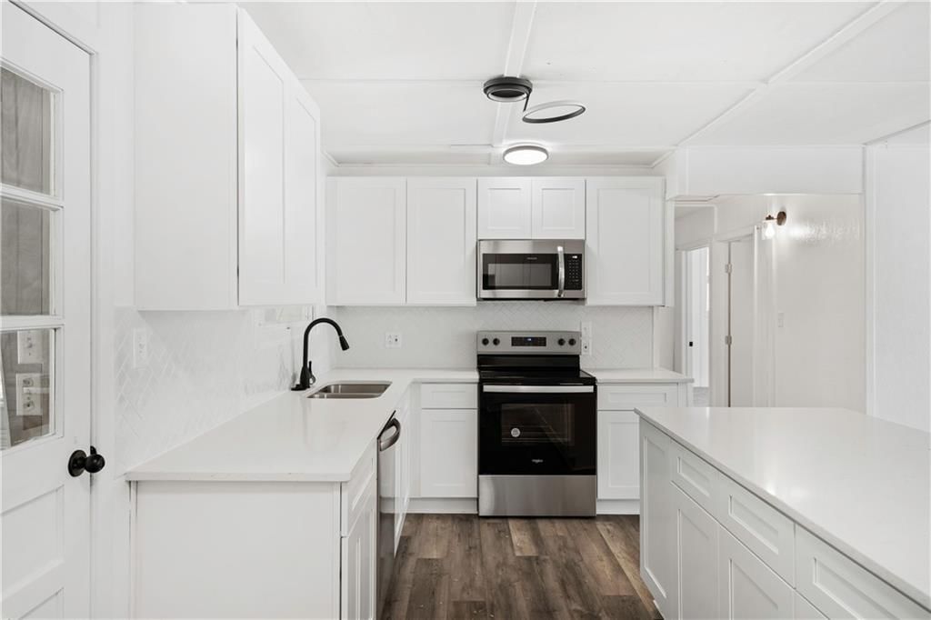 4500 N Troost Avenue — photo 10