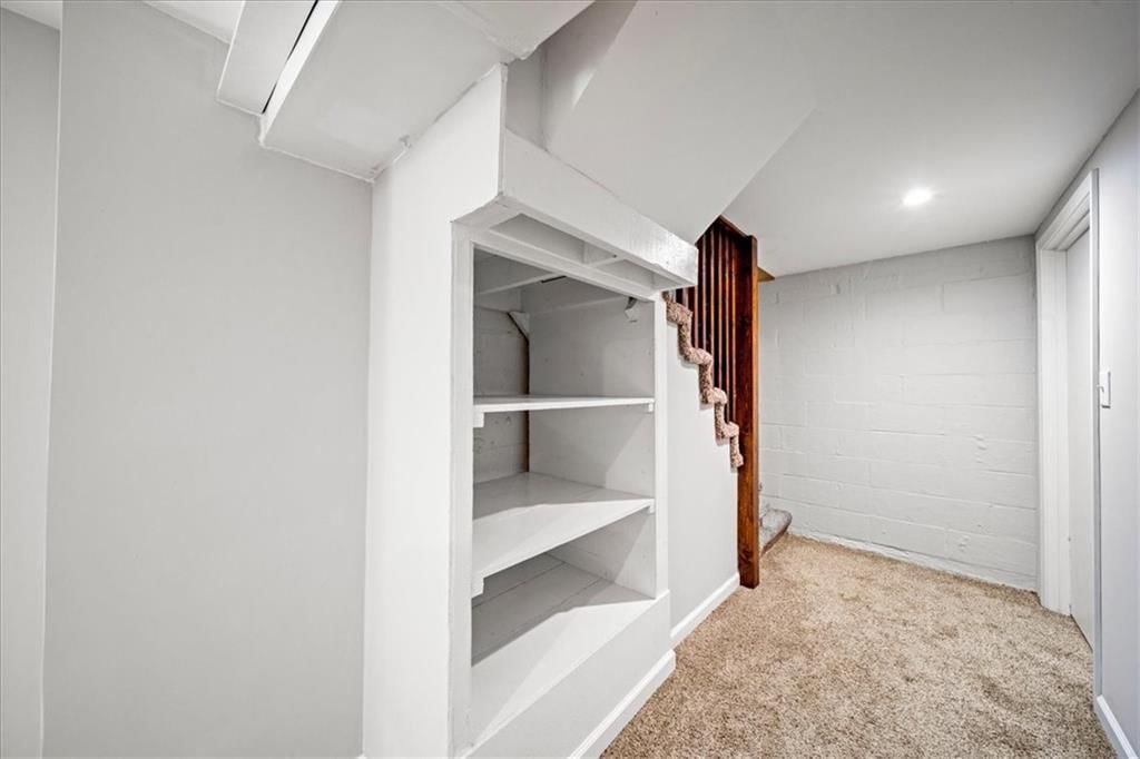 502 W 86th Terrace — photo 32