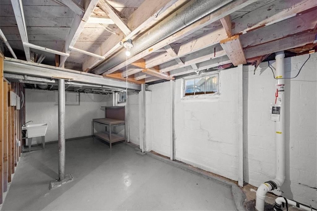 502 W 86th Terrace — photo 36