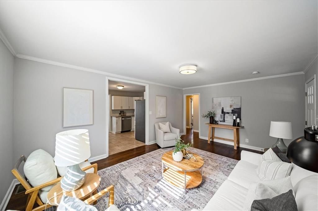 502 W 86th Terrace — photo 9