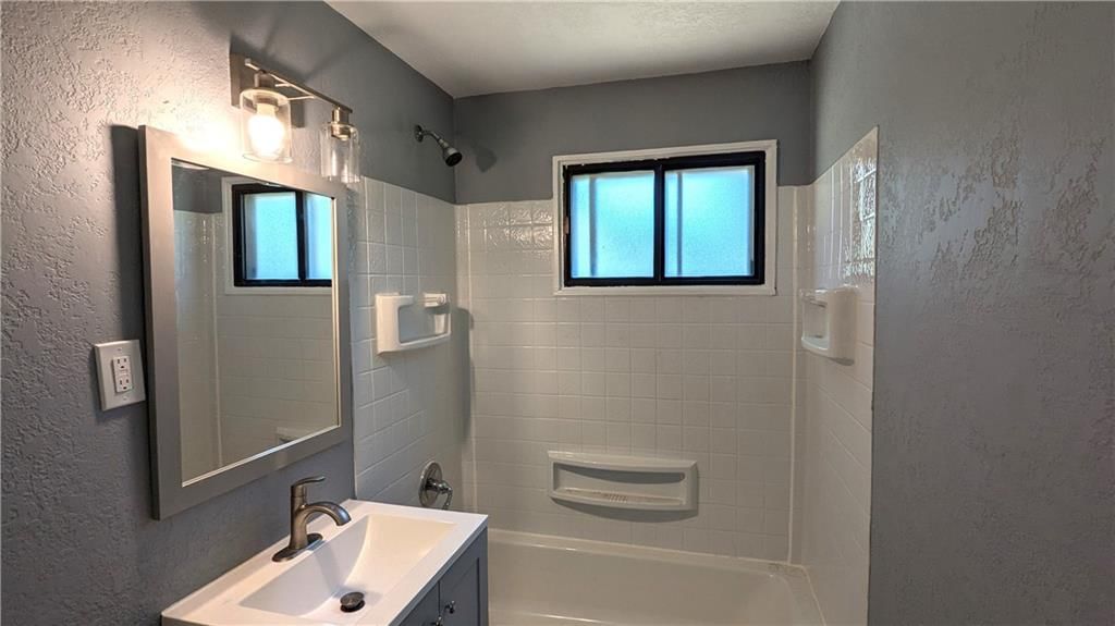 7202 E 86th Street — photo 30
