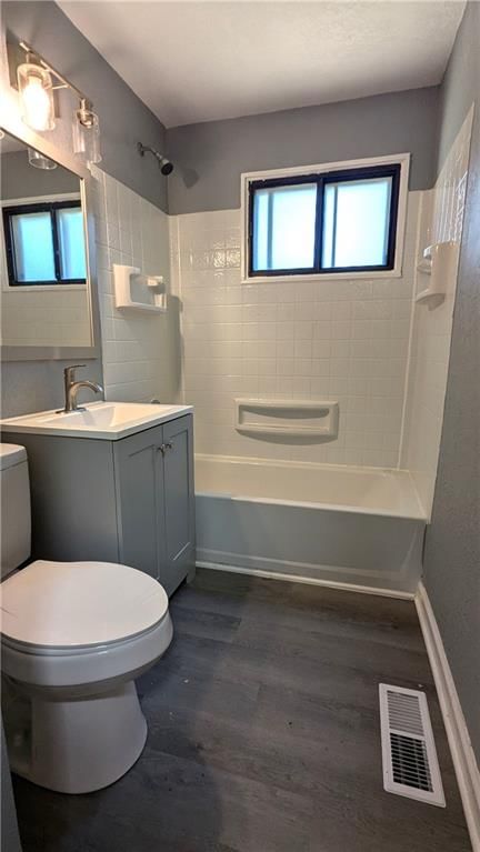 7202 E 86th Street — photo 33