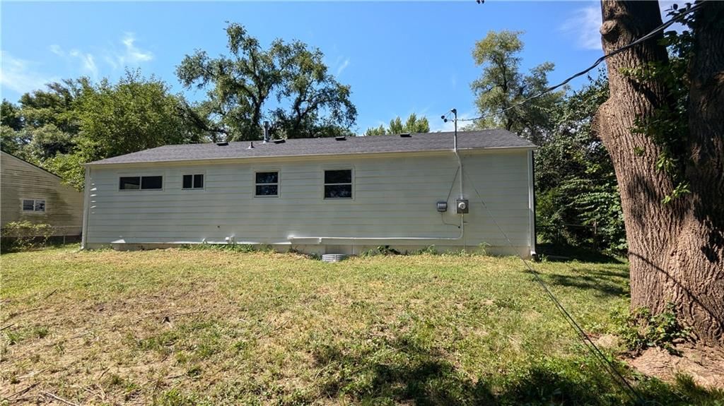 7202 E 86th Street — photo 53