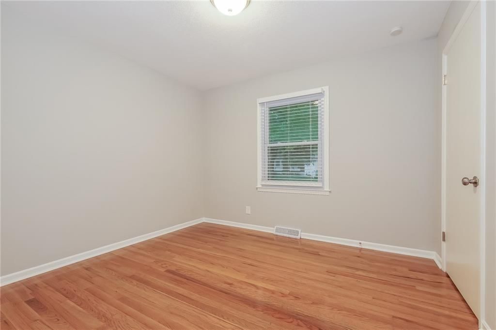 7425 Hardy Avenue — photo 16