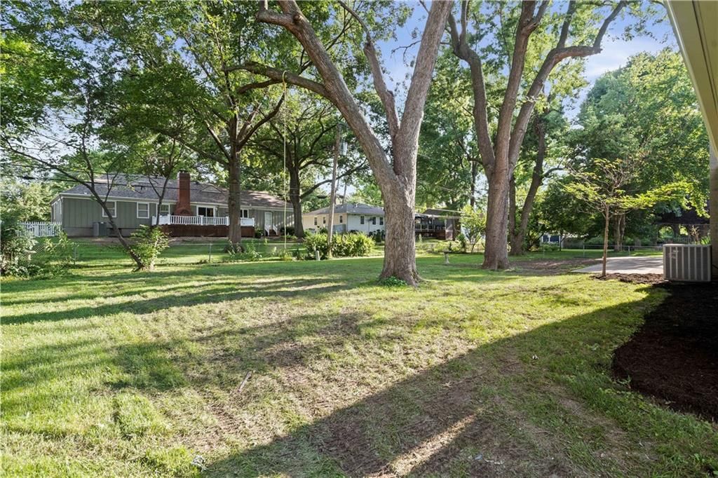 4021 W 98 Terrace — photo 43
