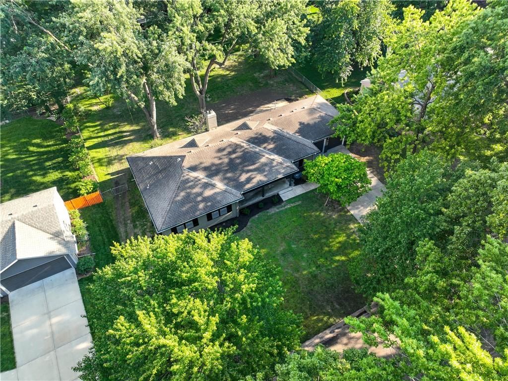4021 W 98 Terrace — photo 46