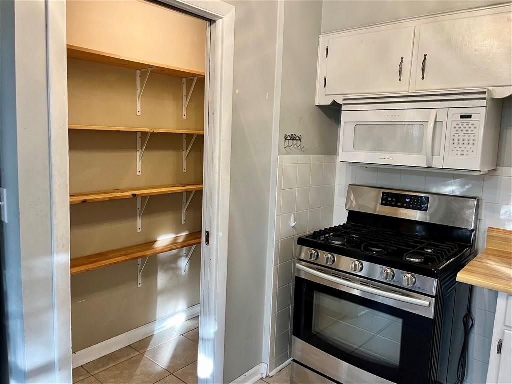 1032 Anderson Street — photo 7