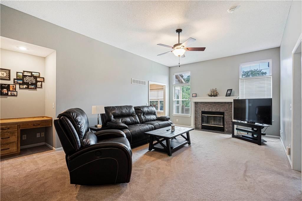 1311 NW 74th Terrace — photo 5