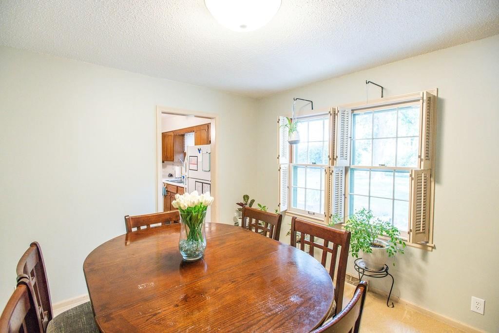 310 Jones Avenue — photo 12