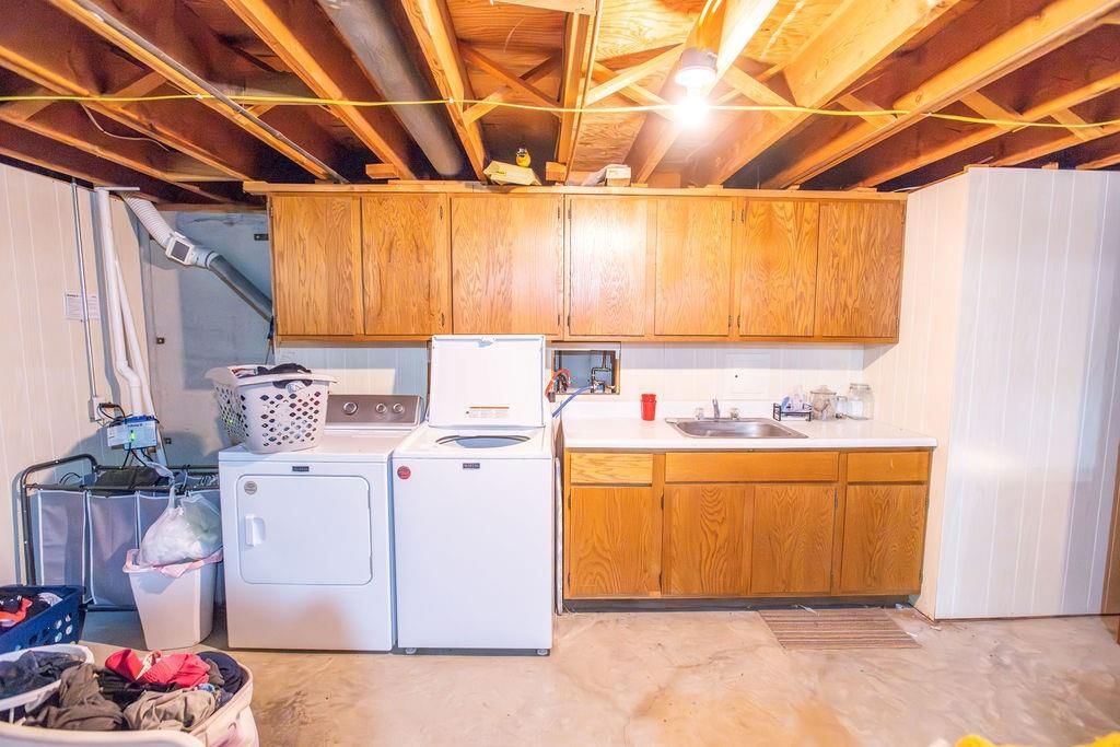 310 Jones Avenue — photo 32