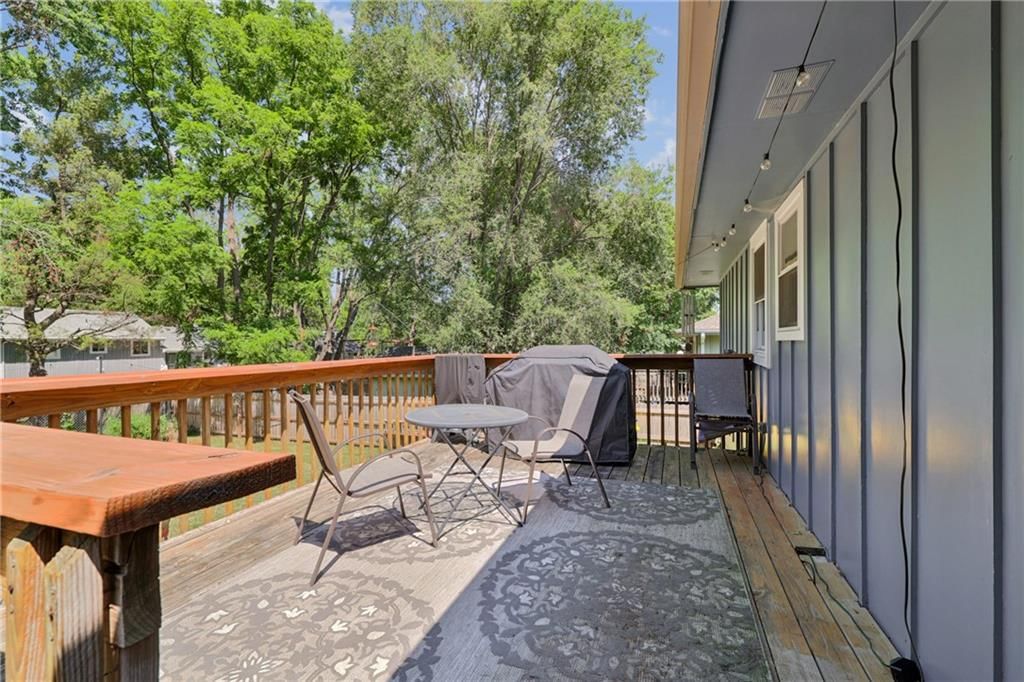 309 SW Redwood Drive — photo 19