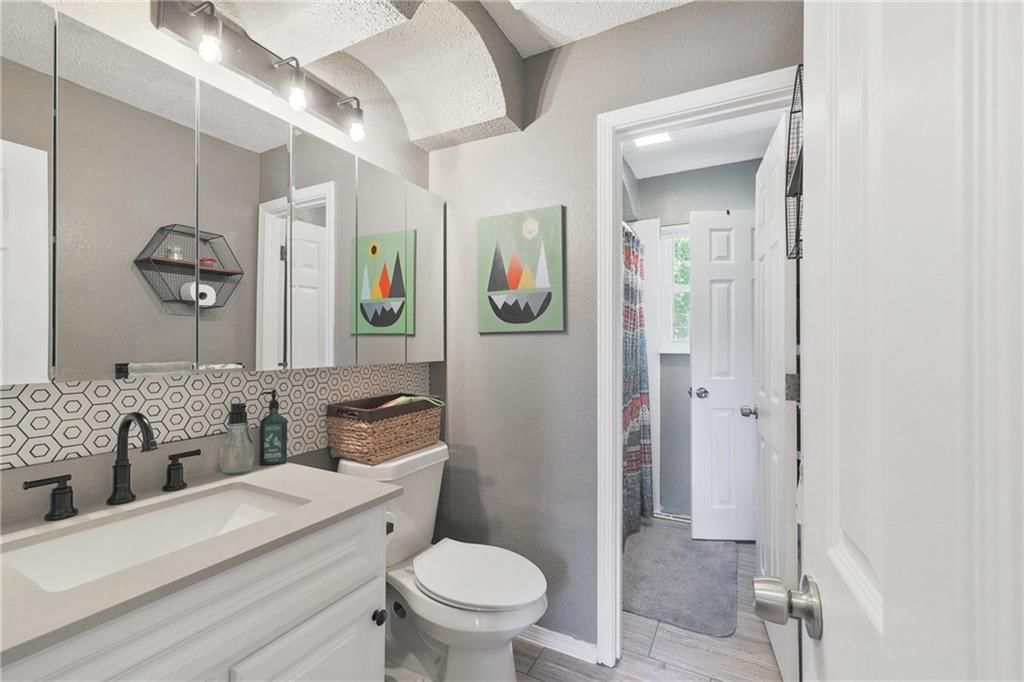 309 SW Redwood Drive — photo 10