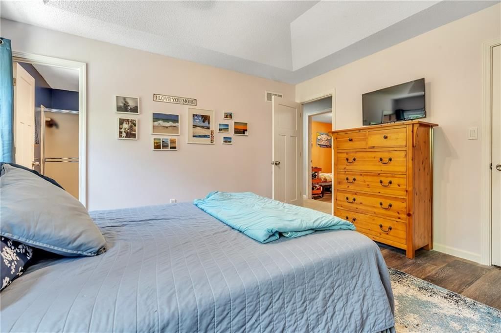 921 SW Southgate Court — photo 11