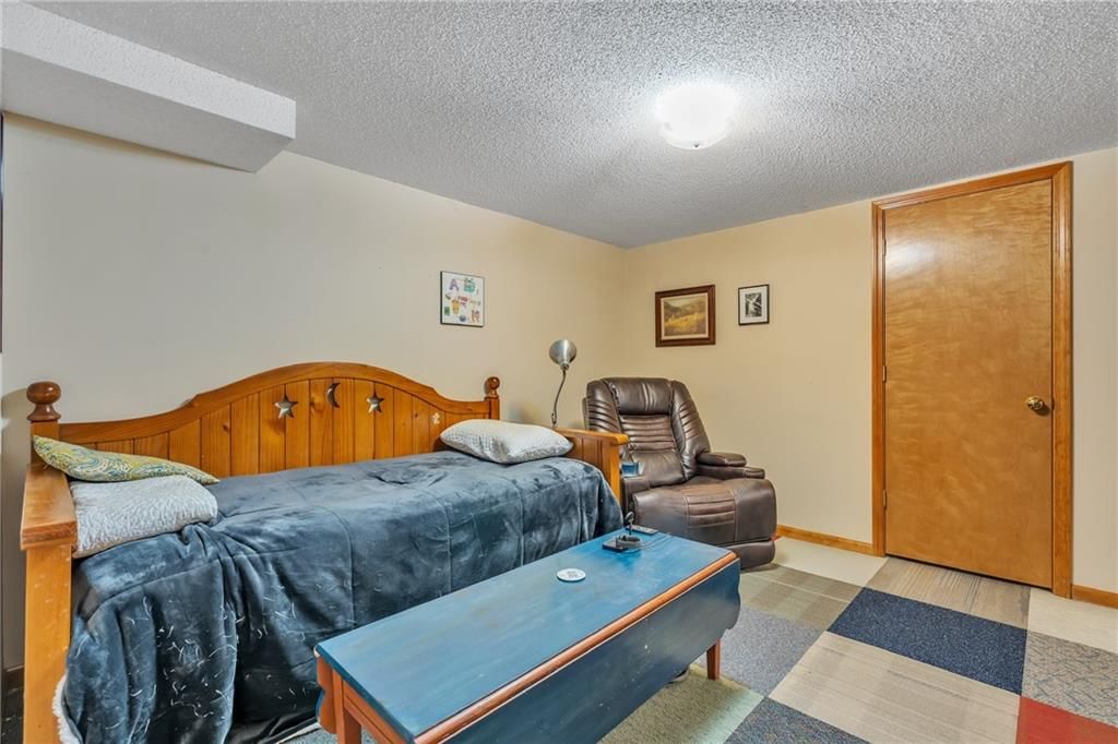 921 SW Southgate Court — photo 18