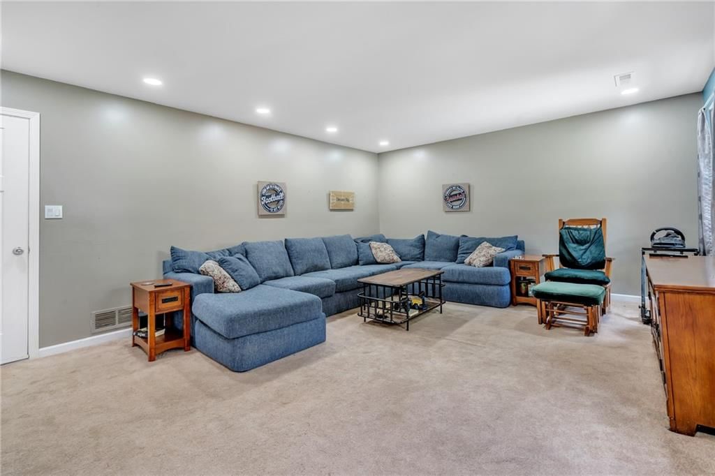 921 SW Southgate Court — photo 20