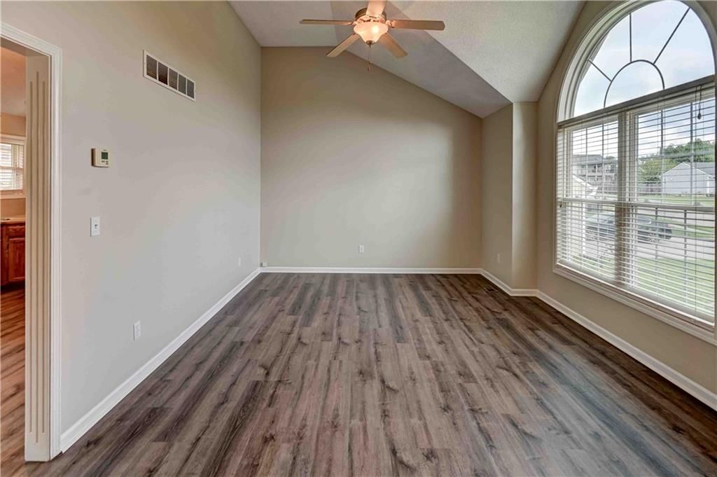 8508 N Arcola Avenue — photo 14