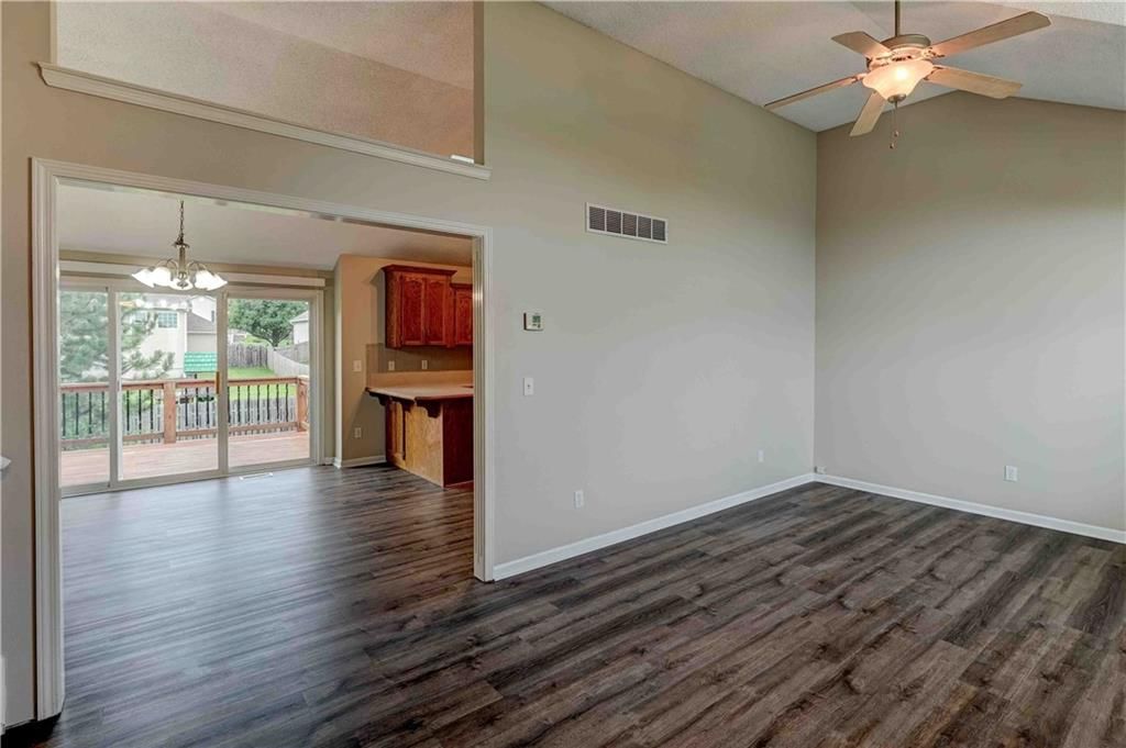 8508 N Arcola Avenue — photo 15