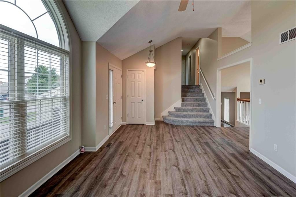 8508 N Arcola Avenue — photo 16