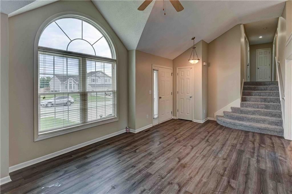 8508 N Arcola Avenue — photo 17
