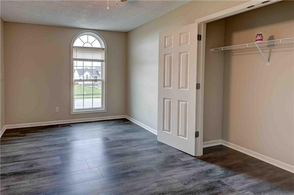 8508 N Arcola Avenue — photo 33