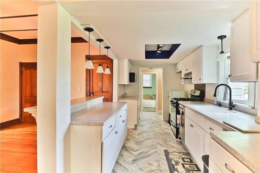 107 W 2nd Avenue — photo 15