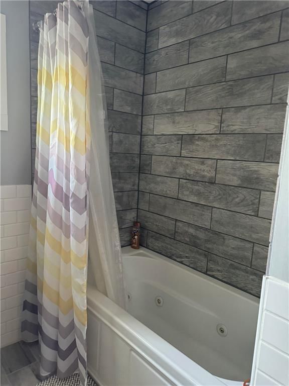 225 N Jeffreys Street — photo 23