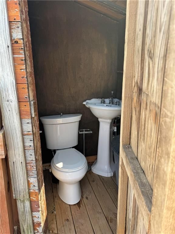 225 N Jeffreys Street — photo 28