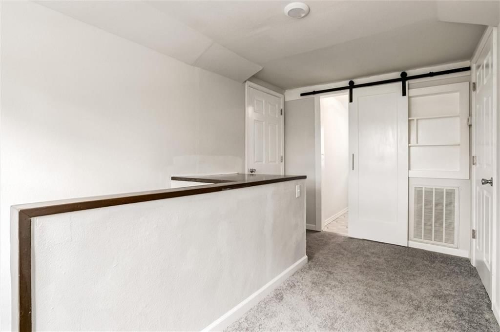 1009 Locust Street — photo 18