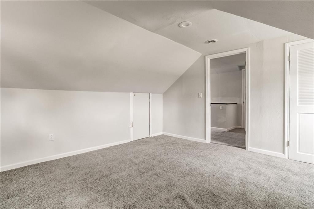 1009 Locust Street — photo 21
