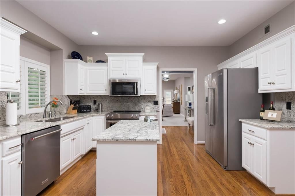 14301 Russell Street — photo 16