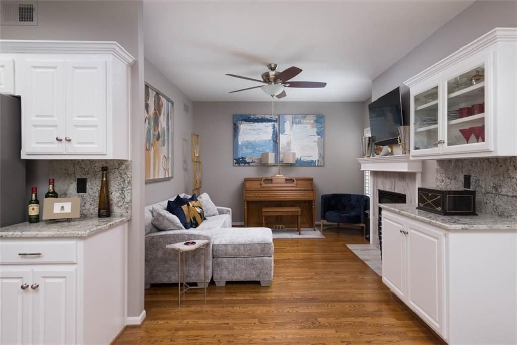 14301 Russell Street — photo 19