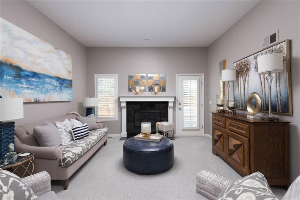 14301 Russell Street — photo 6