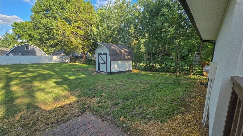 607 Hamblin Road — photo 28