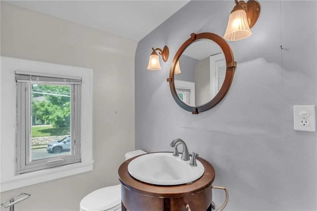 2216 W 50th Street — photo 31