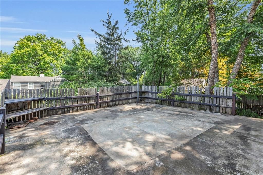2216 W 50th Street — photo 38