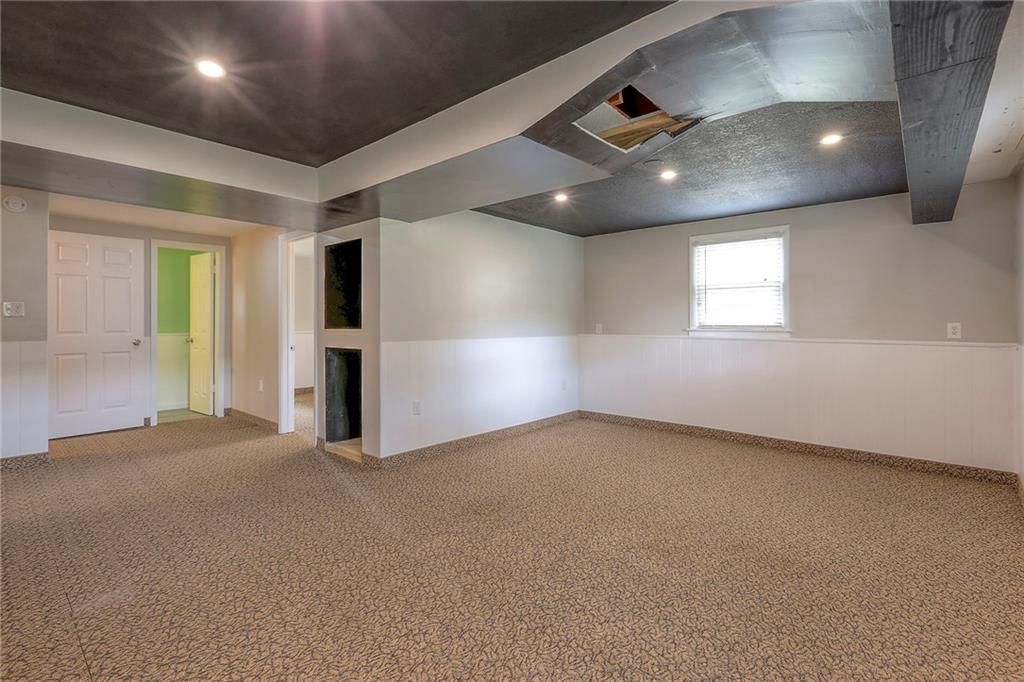 301 Manor Drive — photo 31