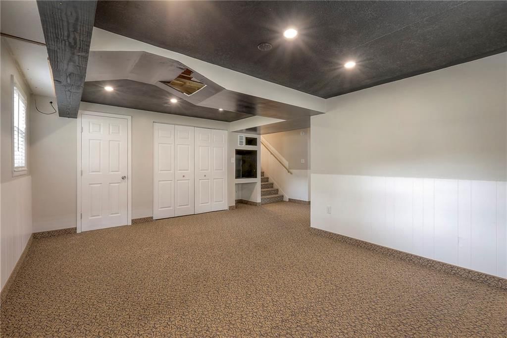301 Manor Drive — photo 32
