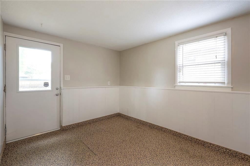 301 Manor Drive — photo 34