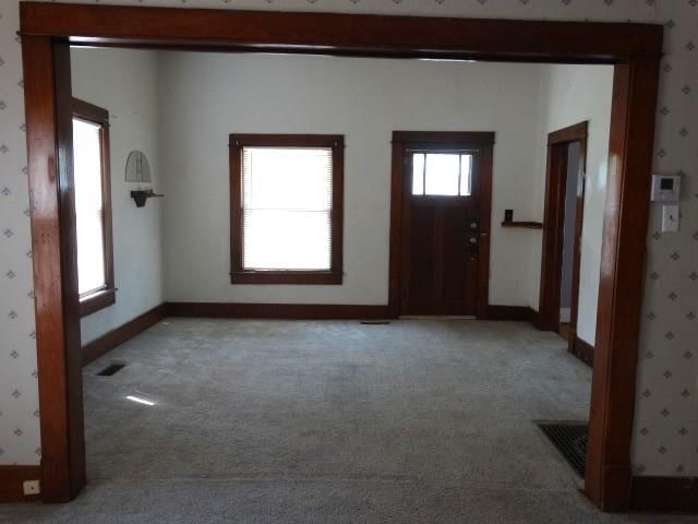 418 E Main Street — photo 7