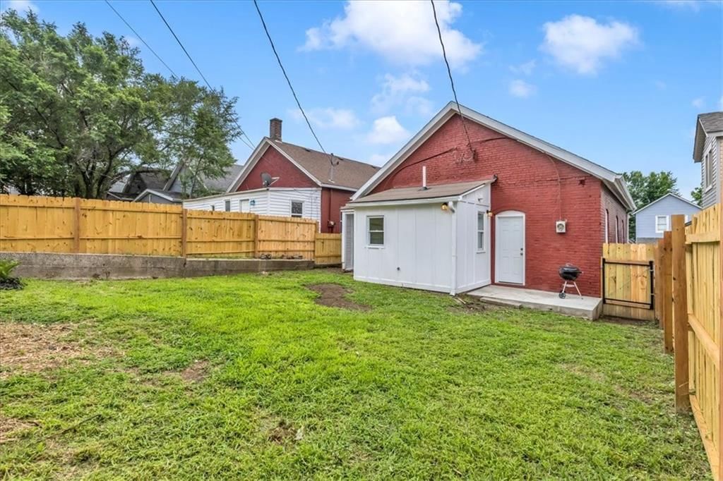 532 Tauromee Avenue — photo 24