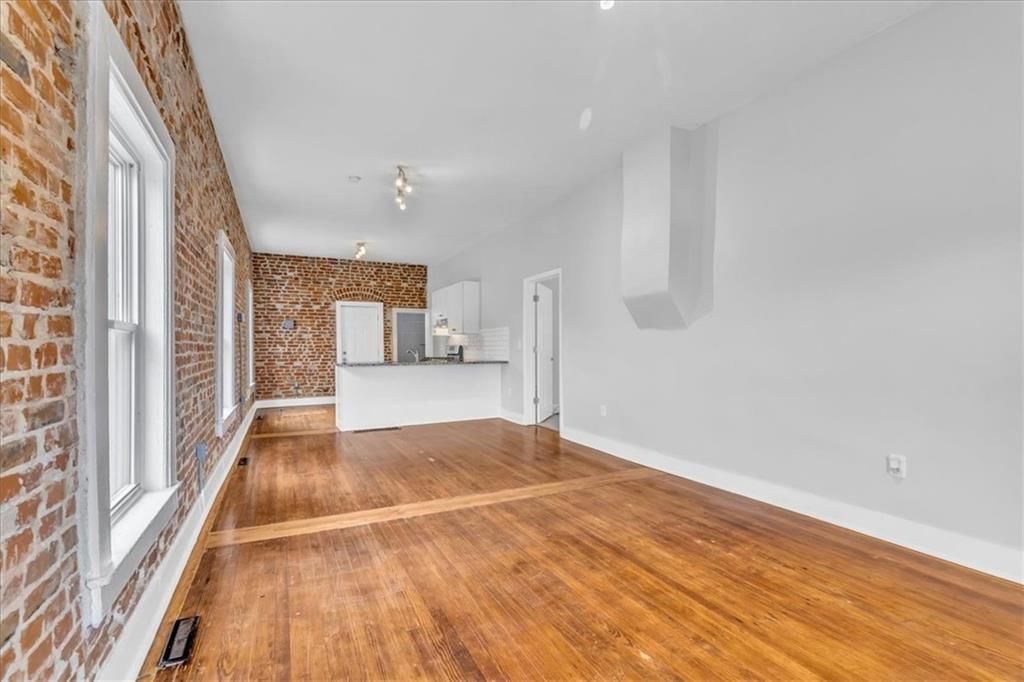 532 Tauromee Avenue — photo 6