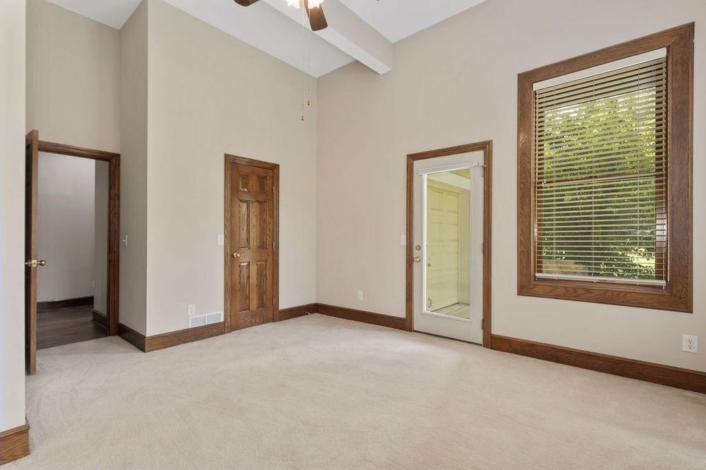 2000 Walden Drive — photo 43