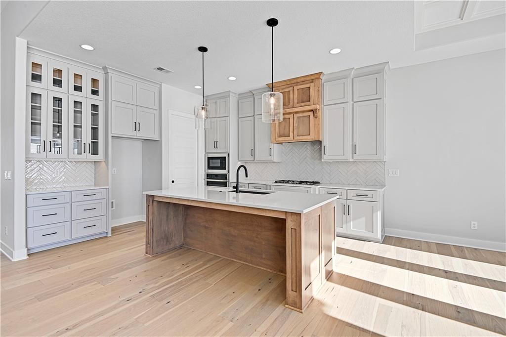 22145 W 93rd Terrace — photo 14