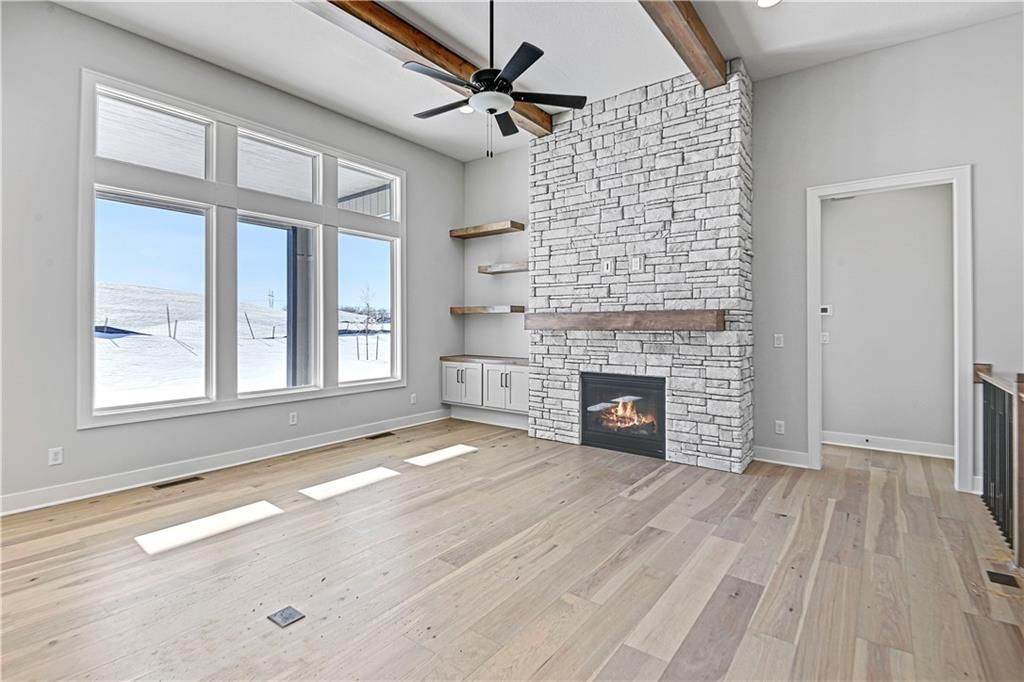 22145 W 93rd Terrace — photo 3