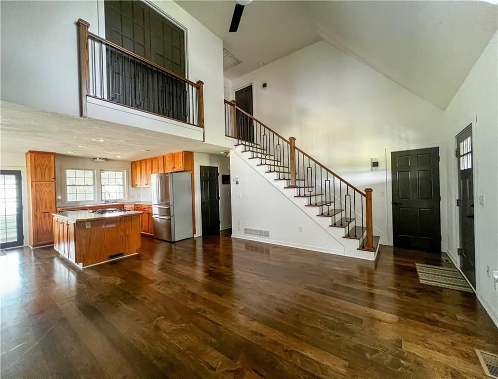 1138 S 138th Street — photo 13