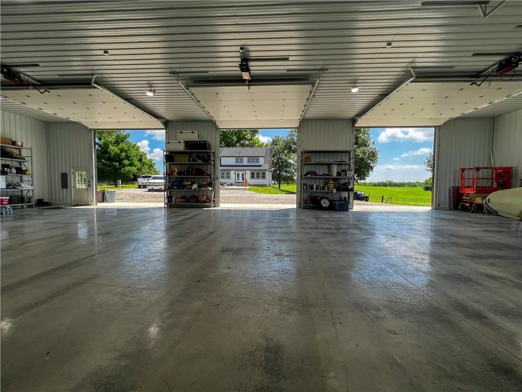 1138 S 138th Street — photo 39