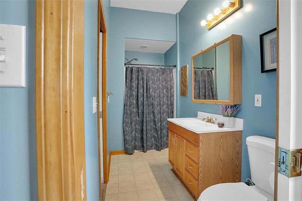 913 N Cherokee Street — photo 27