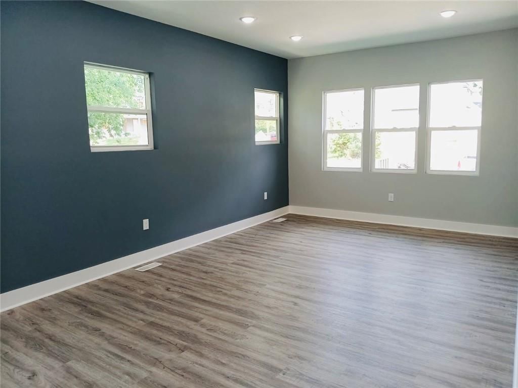 2412 N 11th Street — photo 5