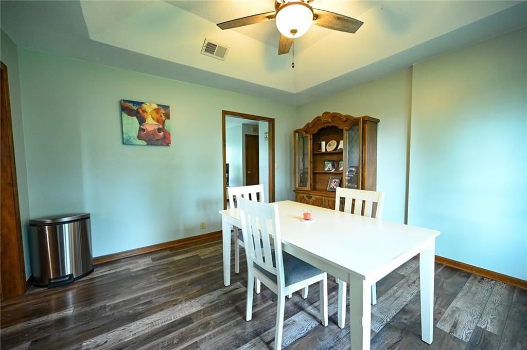 305 W Main Street — photo 19